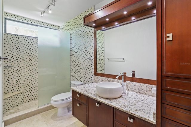 K-8 TERRACE ST., GARDEN HILLS, Guaynabo, PR 00966