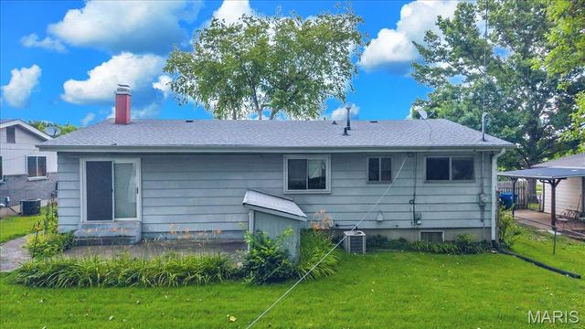 1840 Teakwood Manor Drive, St Louis, MO 63031