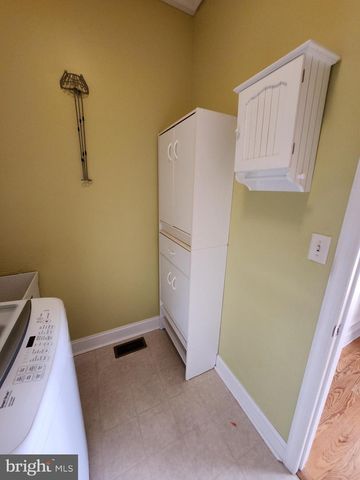 1715 REVERE DRIVE, Mechanicsburg, PA 17050