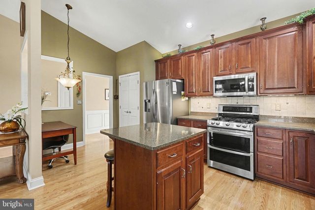 1715 REVERE DRIVE, Mechanicsburg, PA 17050