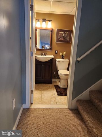 1715 REVERE DRIVE, Mechanicsburg, PA 17050