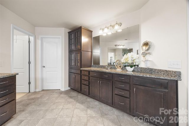 10830 Saltmarsh Lane, Charlotte, NC 28278