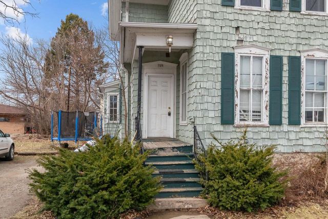 709 FRANKLIN STREET, Oshkosh, WI 54901