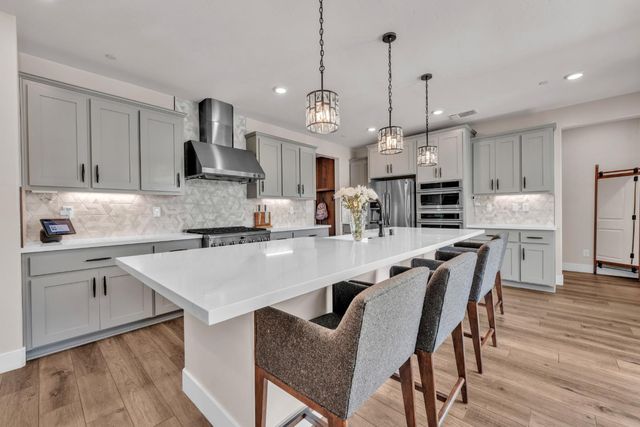 4687 Stone Ranch Dr, Folsom, CA 95630