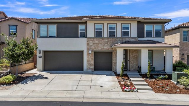 4687 Stone Ranch Dr, Folsom, CA 95630