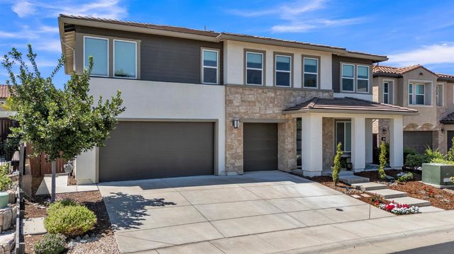 4687 Stone Ranch Dr, Folsom, CA 95630