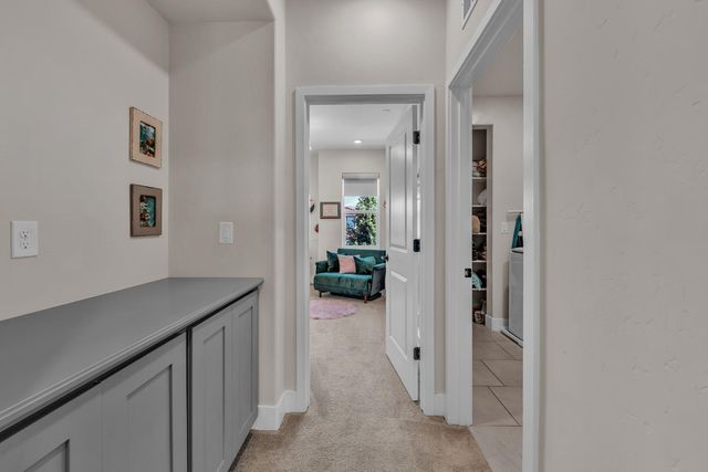 4687 Stone Ranch Dr, Folsom, CA 95630