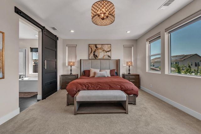 4687 Stone Ranch Dr, Folsom, CA 95630