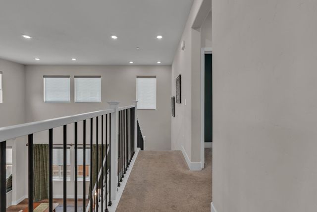 4687 Stone Ranch Dr, Folsom, CA 95630