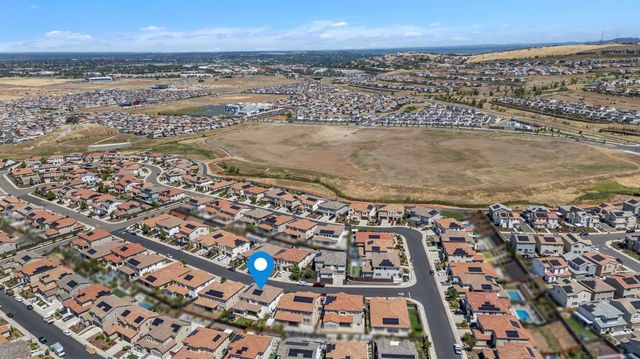 4687 Stone Ranch Dr, Folsom, CA 95630
