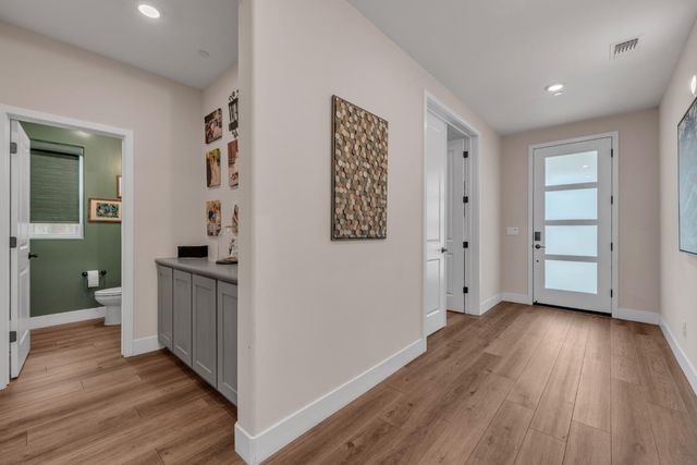 4687 Stone Ranch Dr, Folsom, CA 95630