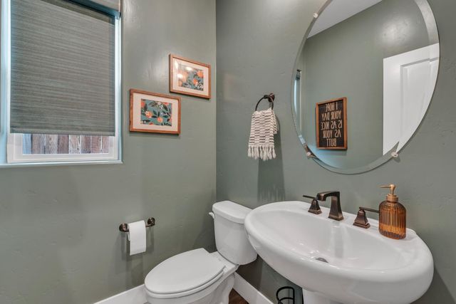 4687 Stone Ranch Dr, Folsom, CA 95630