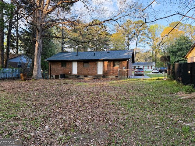 1345 Labelle Street, Jonesboro, GA 30238