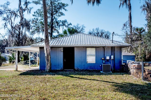 130 ROBERTS Boulevard, Satsuma, FL 32189