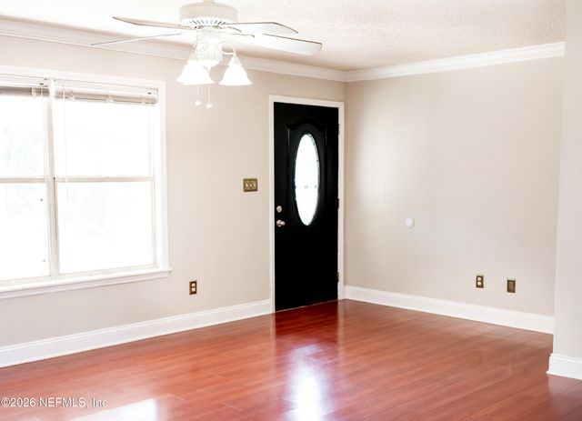 130 ROBERTS Boulevard, Satsuma, FL 32189