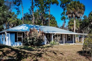 130 ROBERTS Boulevard, Satsuma, FL 32189