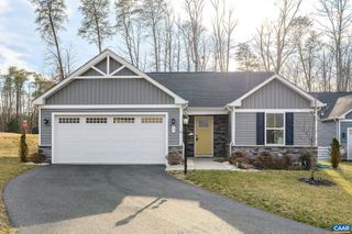 17 ARCHER CIR, Palmyra, VA 22963