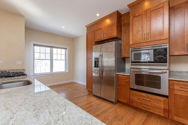 8 Summer Hill Circle 8, Arlington, MA 02474
