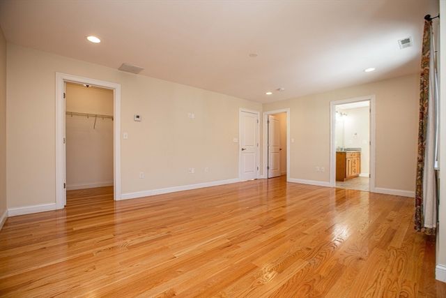 8 Summer Hill Circle 8, Arlington, MA 02474