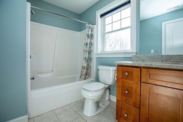 8 Summer Hill Circle 8, Arlington, MA 02474