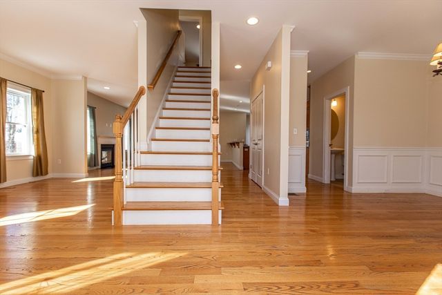 8 Summer Hill Circle 8, Arlington, MA 02474