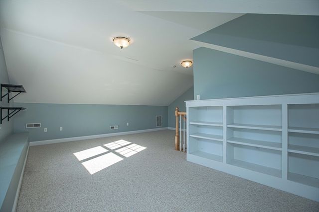 8 Summer Hill Circle 8, Arlington, MA 02474