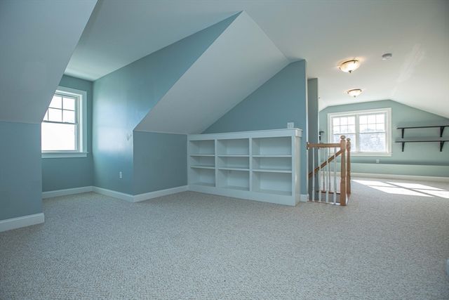 8 Summer Hill Circle 8, Arlington, MA 02474