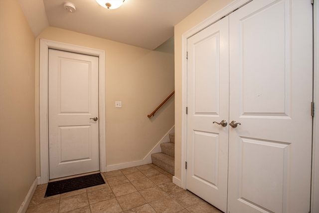 8 Summer Hill Circle 8, Arlington, MA 02474