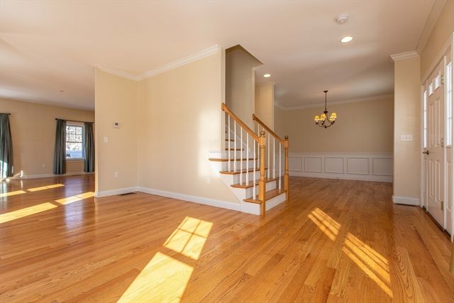 8 Summer Hill Circle 8, Arlington, MA 02474