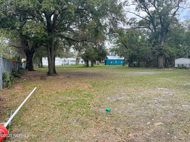 955 ALBERT Street, Jacksonville, FL 32202
