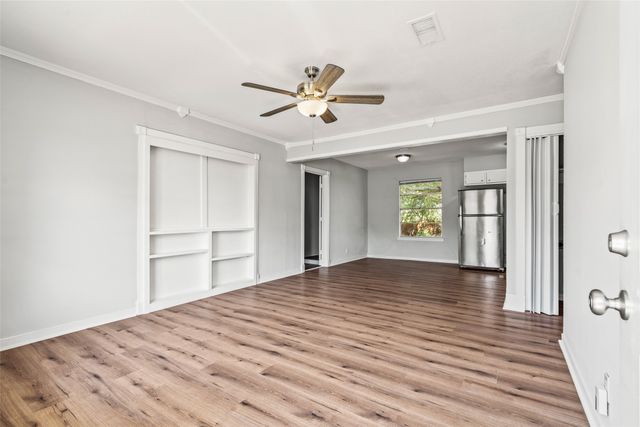 810 S Western Hills Drive, Howe, TX 75459