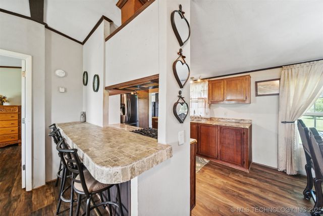 9348 W 620 Road, Inola, OK 74036