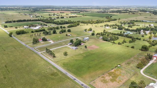 9348 W 620 Road, Inola, OK 74036