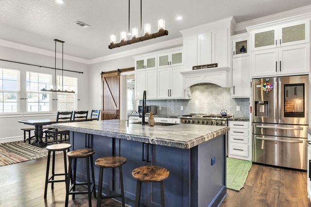 5 NW Isabella Circle, Andrews, TX 79714