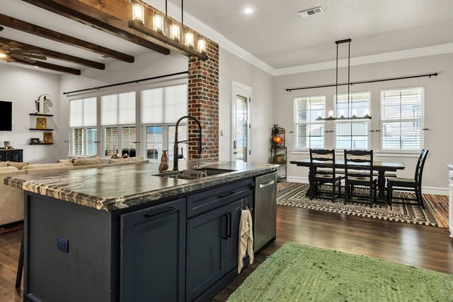 5 NW Isabella Circle, Andrews, TX 79714