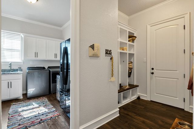 5 NW Isabella Circle, Andrews, TX 79714