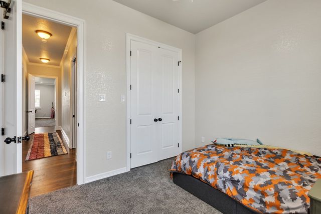 5 NW Isabella Circle, Andrews, TX 79714