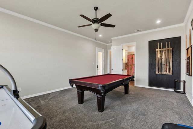 5 NW Isabella Circle, Andrews, TX 79714