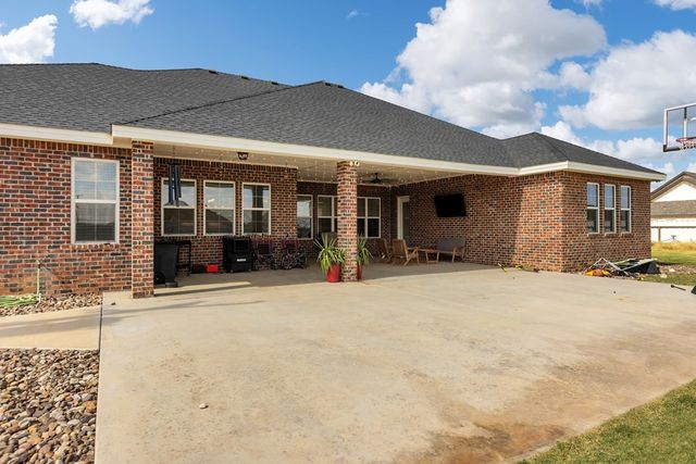 5 NW Isabella Circle, Andrews, TX 79714