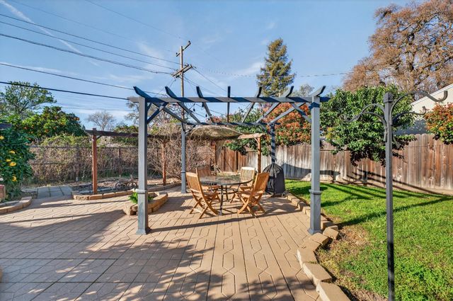 1544 Alabama Ave, West Sacramento, CA 95691