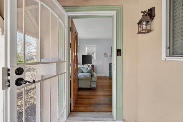 1544 Alabama Ave, West Sacramento, CA 95691