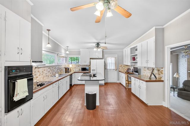 1830 HILLWOOD Drive, Montgomery, AL 36106