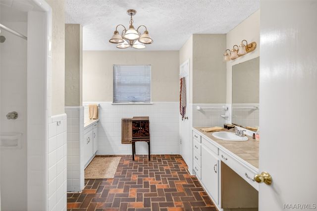 1830 HILLWOOD Drive, Montgomery, AL 36106