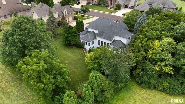 4928 N DEERMEADOW Drive, Peoria, IL 61615