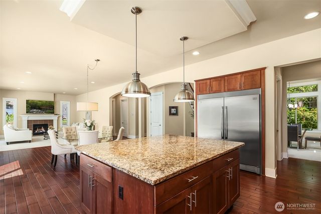 20125 SE 24th Street, Sammamish, WA 98075