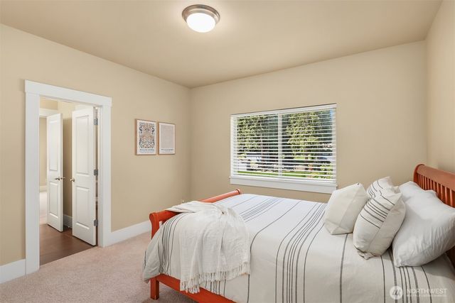 20125 SE 24th Street, Sammamish, WA 98075