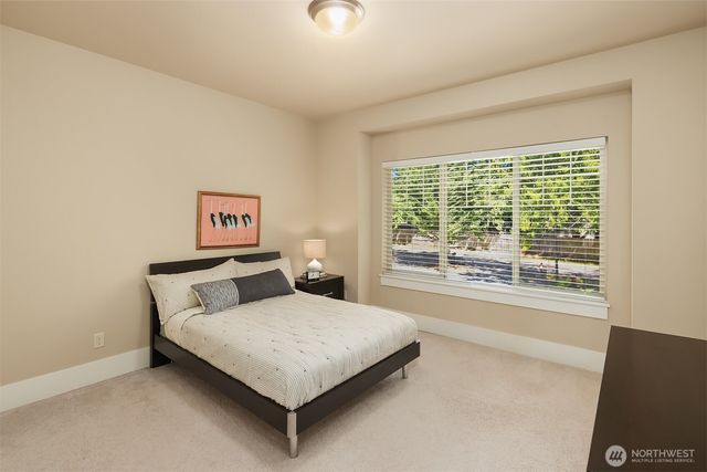 20125 SE 24th Street, Sammamish, WA 98075