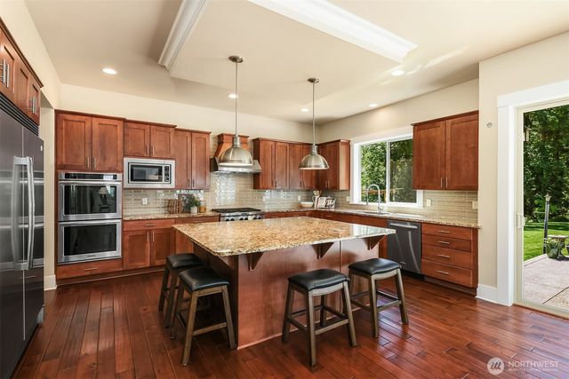 20125 SE 24th Street, Sammamish, WA 98075