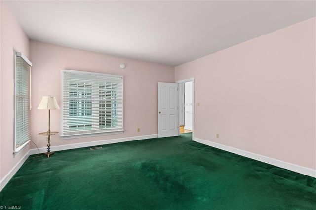 1001 Nuthatch Court, High Point, NC 27262