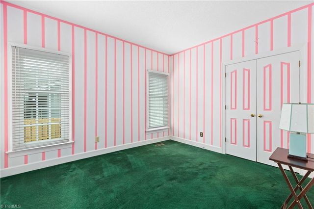 1001 Nuthatch Court, High Point, NC 27262